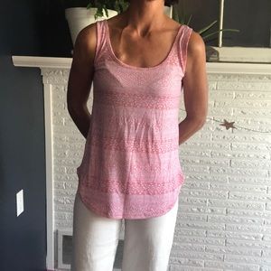 Soft pink tank top EUC
